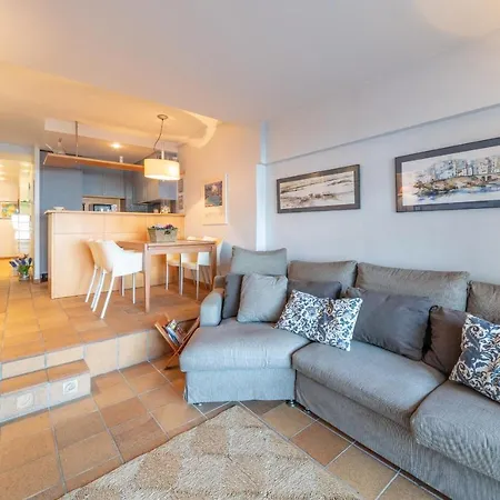 Apartamento Aina *