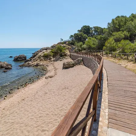 Aina L' Escala